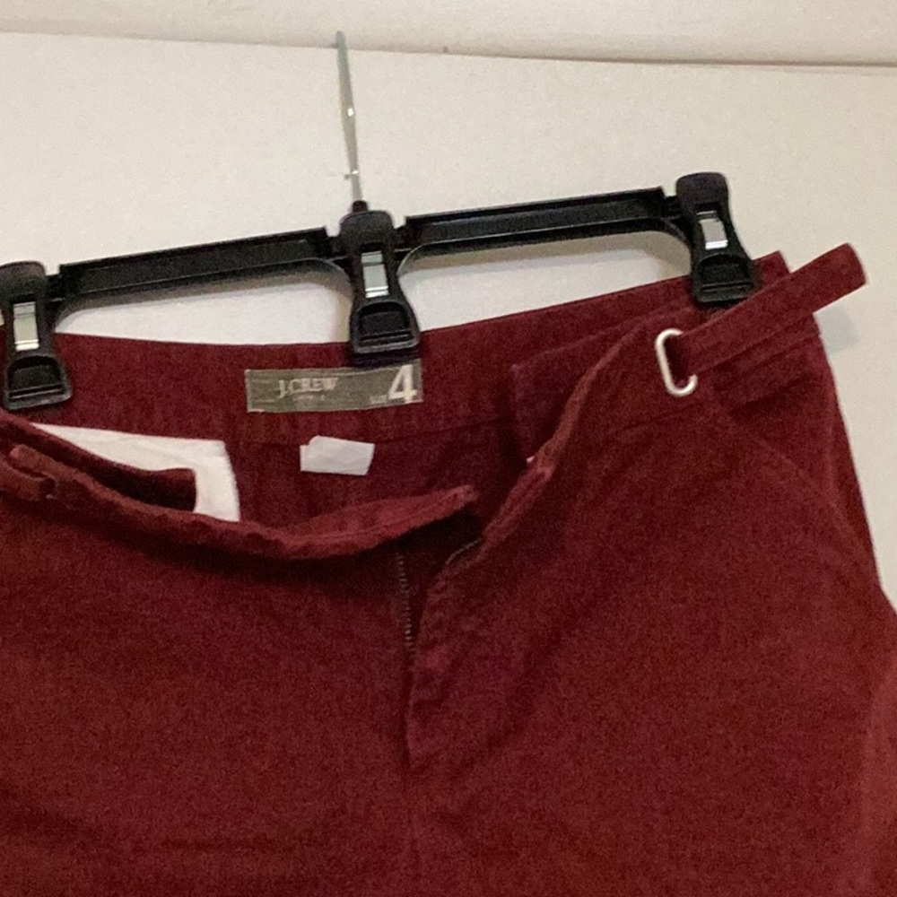 J. Crew chinos 100% cotton shorts, cranberry color, size 4 - Picture 2 of 6
